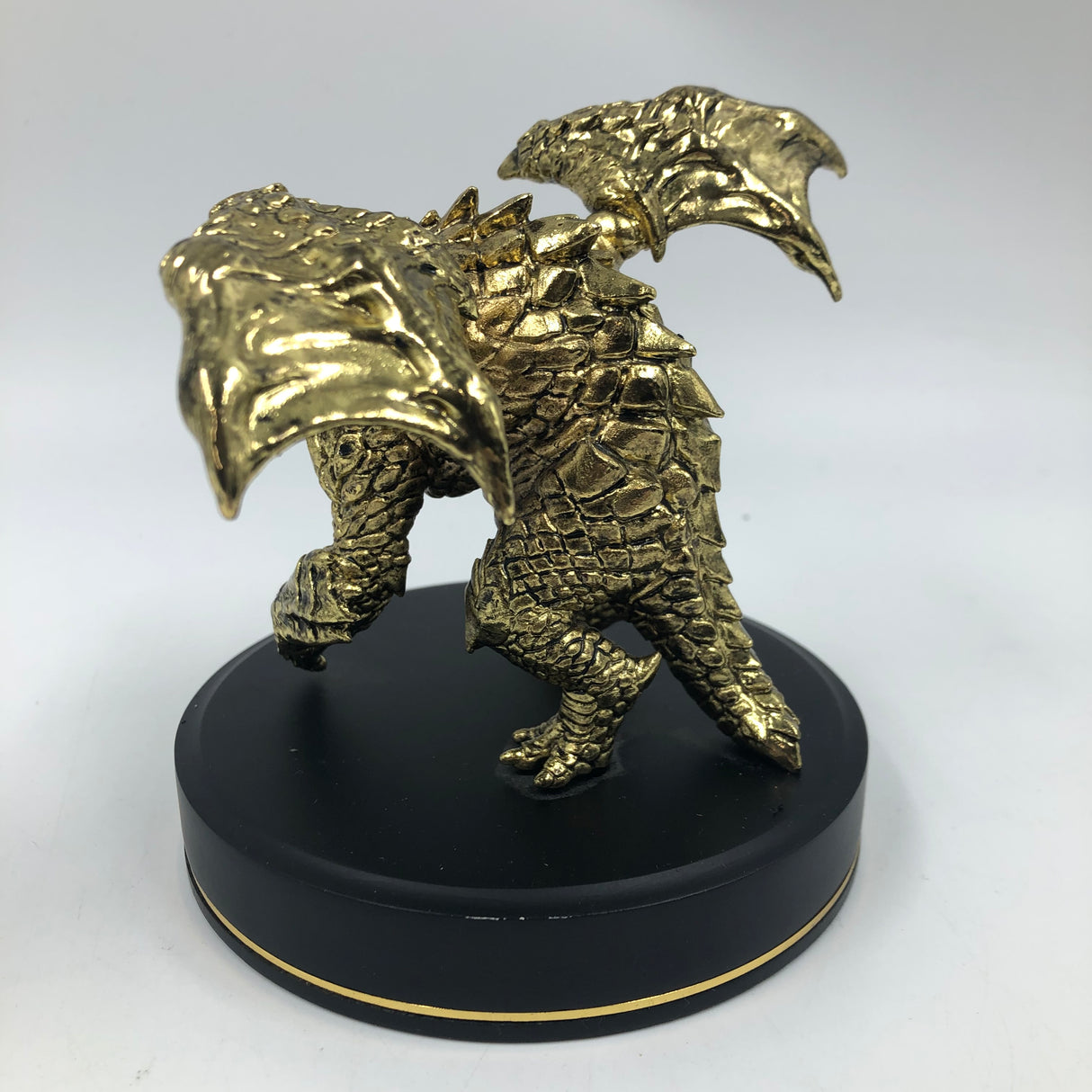 Dota 2 Golden Roshan Figure Ti10 Limited Edition