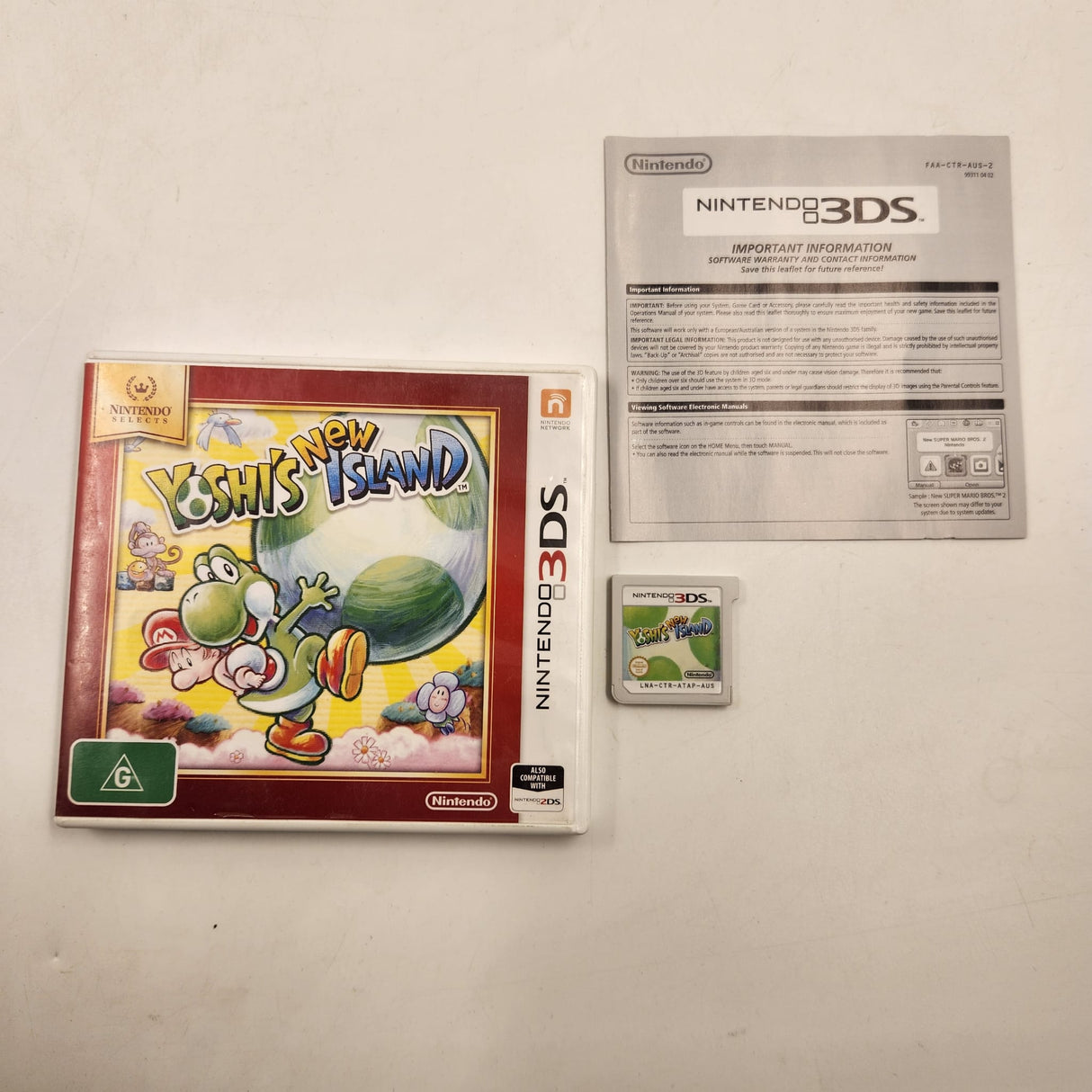 Yoshi's New Island Nintendo 3DS Game + Manual PAL