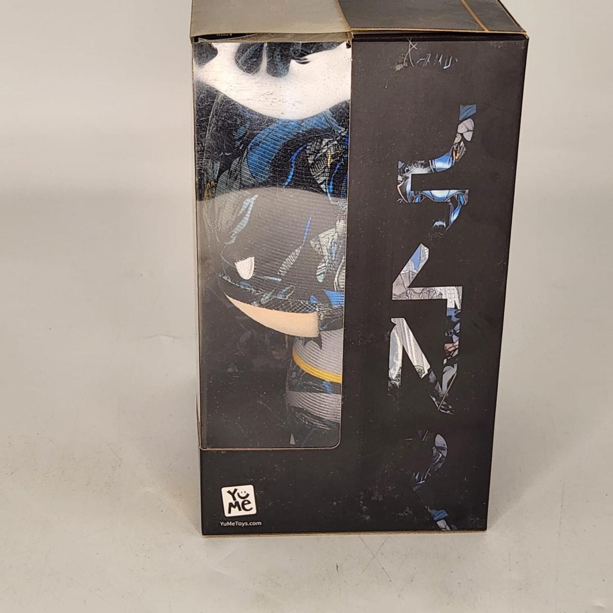 Batman YuMe Dznr Modern Age 80th Anniversary Collectors 7