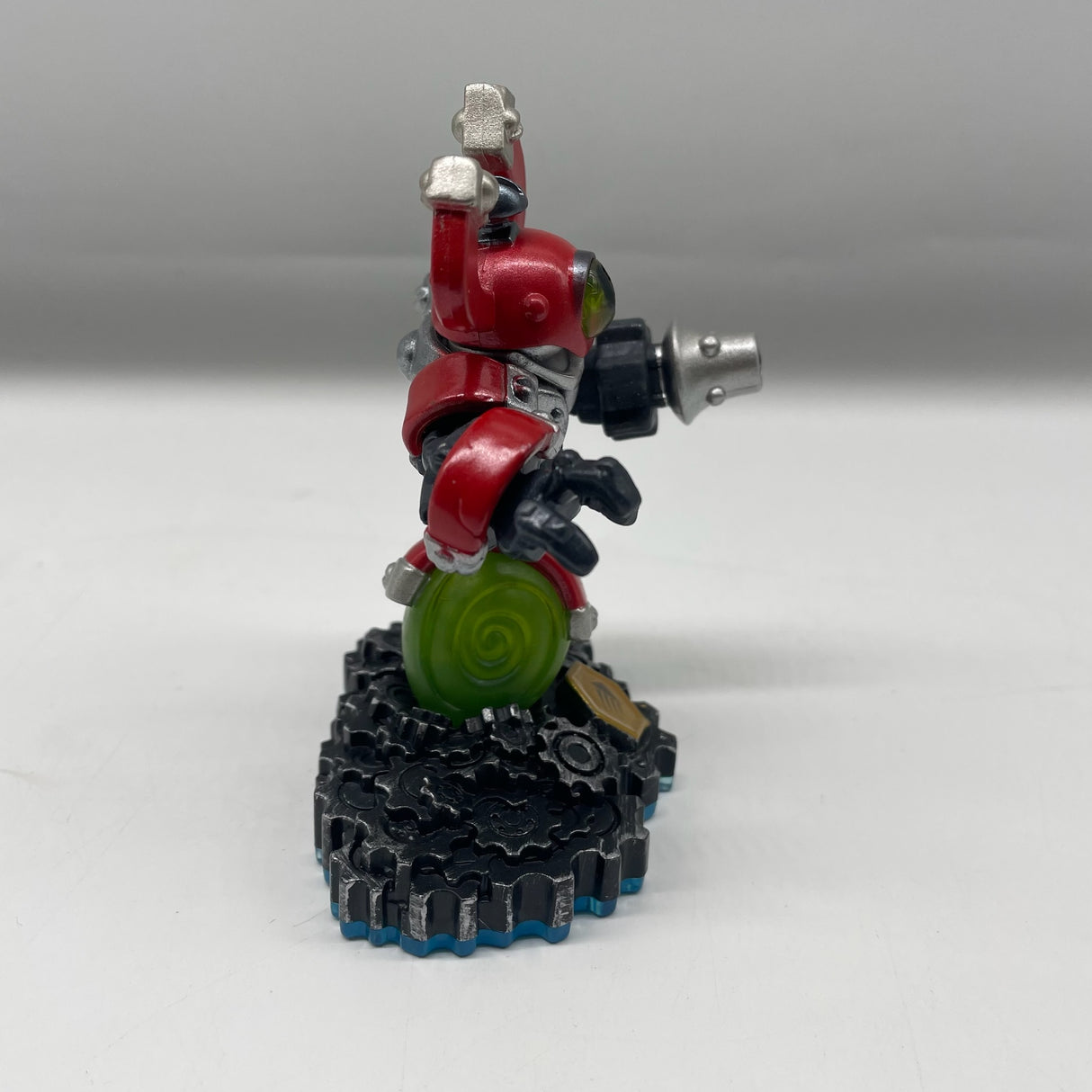 Skylanders Swap Force Magna Charge Character Figure