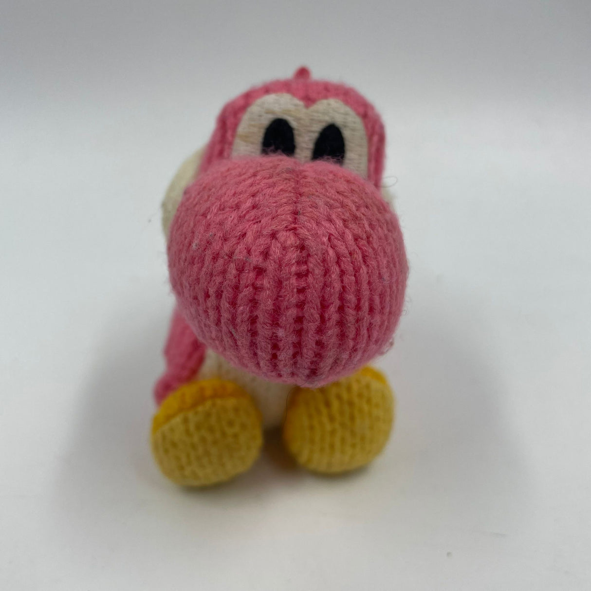 Yarn Yoshi Pink Nintendo Amiibo No.1
