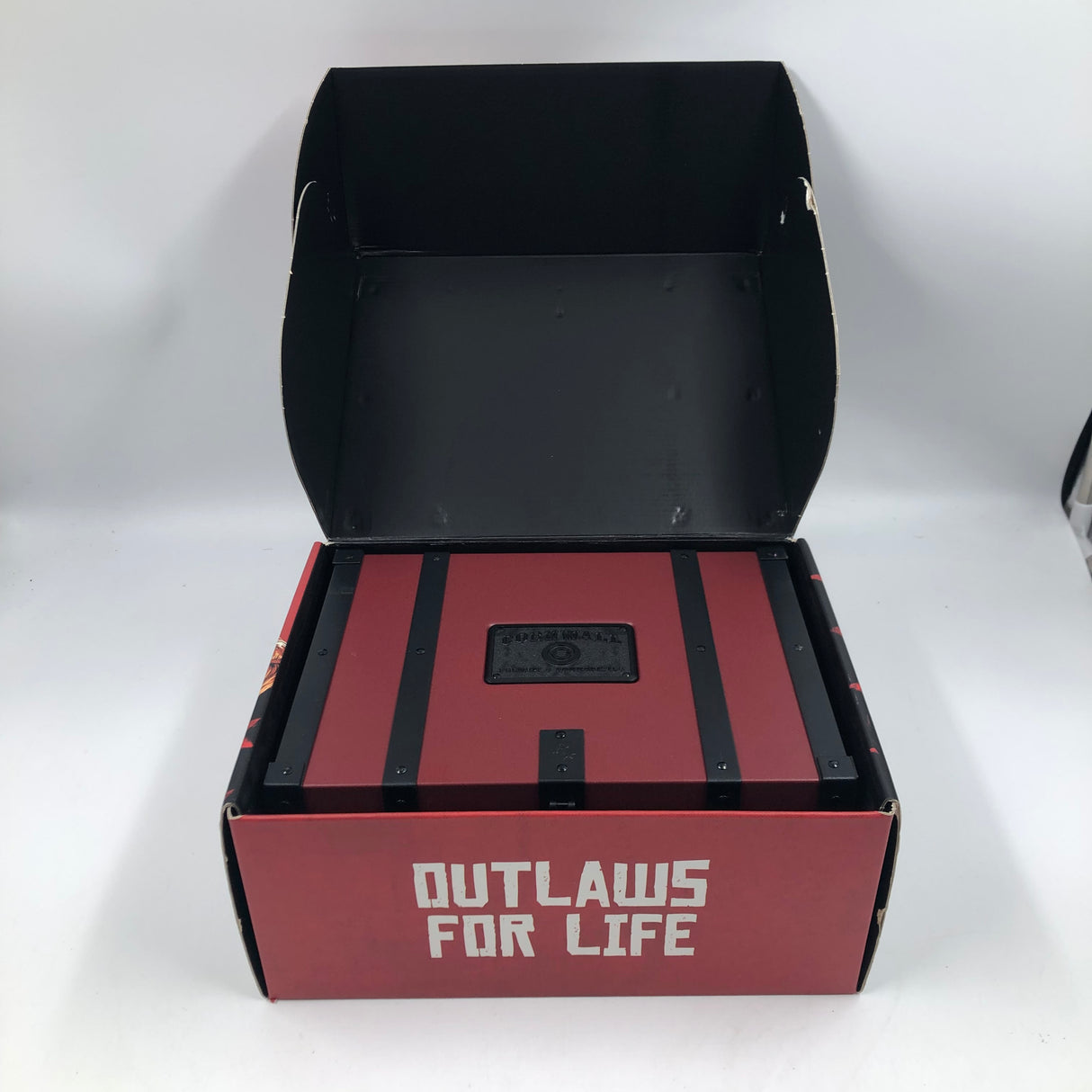Red Dead Redemption 2 Collectors Edition Box