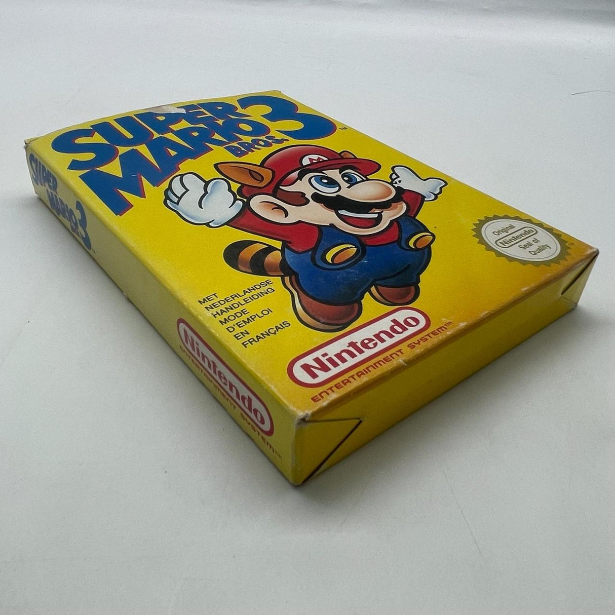Super Mario Bros 3 Nintendo Entertainment System NES Game Boxed Complete PAL