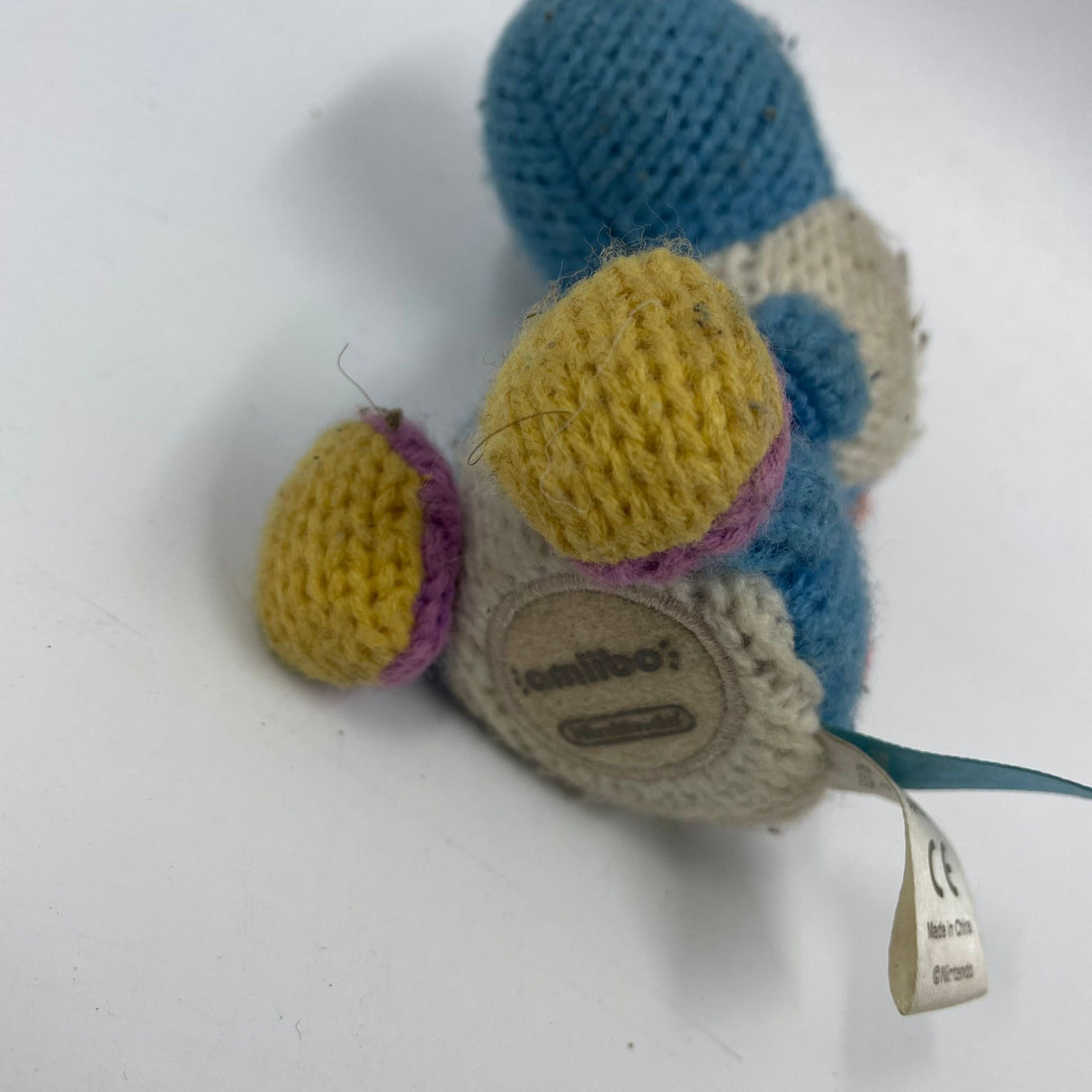 Yarn Yoshi Light-Blue Nintendo Amiibo