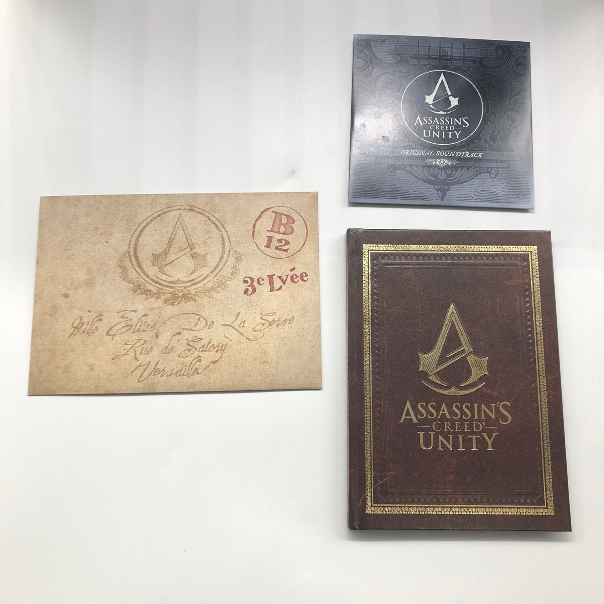 Assassins Creed Unity Notre Dame Edition Collector statue soundtrack artbook