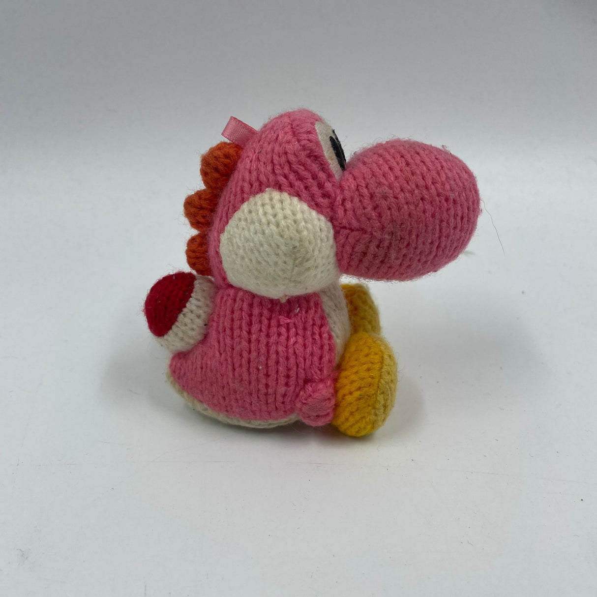 Yarn Yoshi Pink Nintendo Amiibo No.1