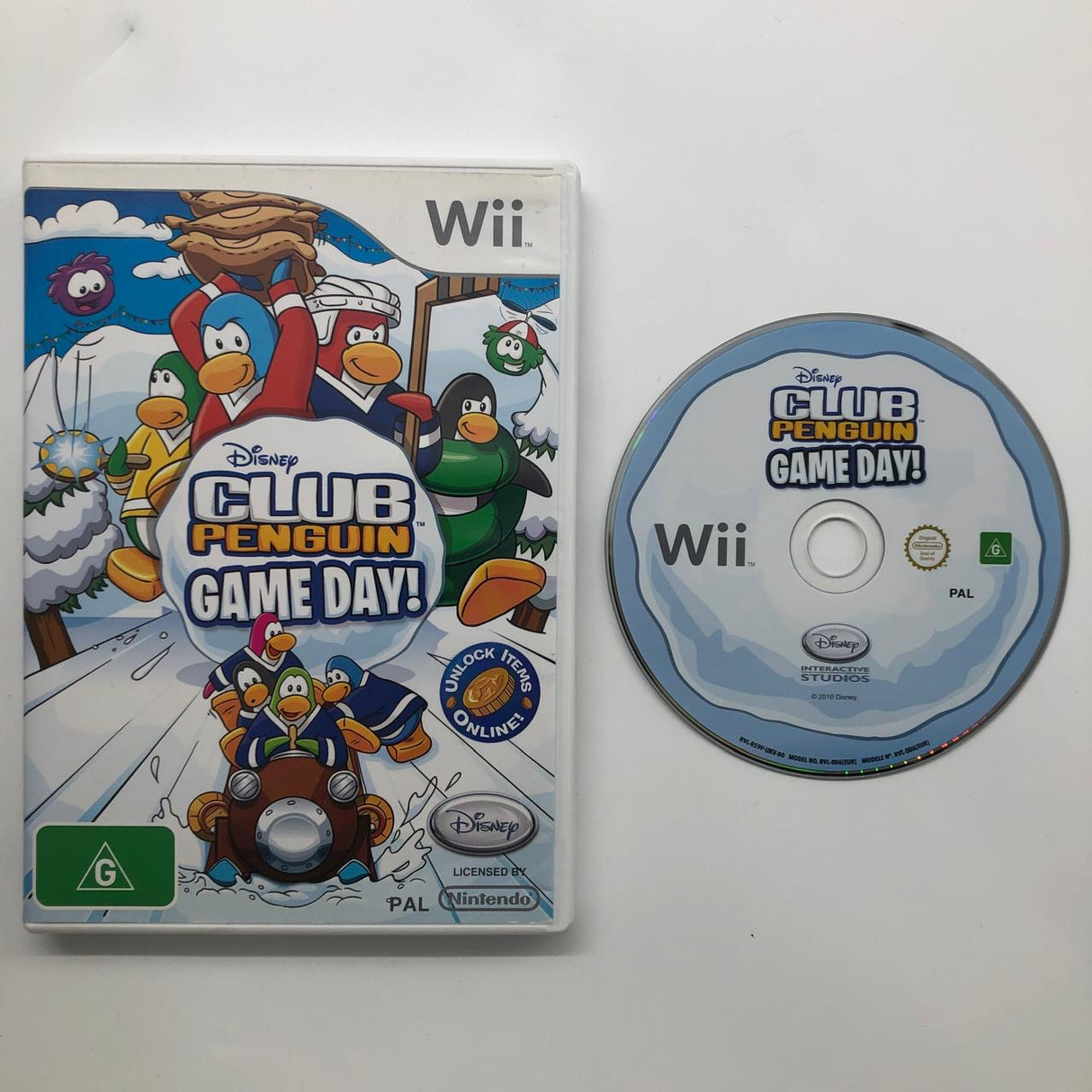Disney Club Penguin Game Day Nintendo Wii Game PAL