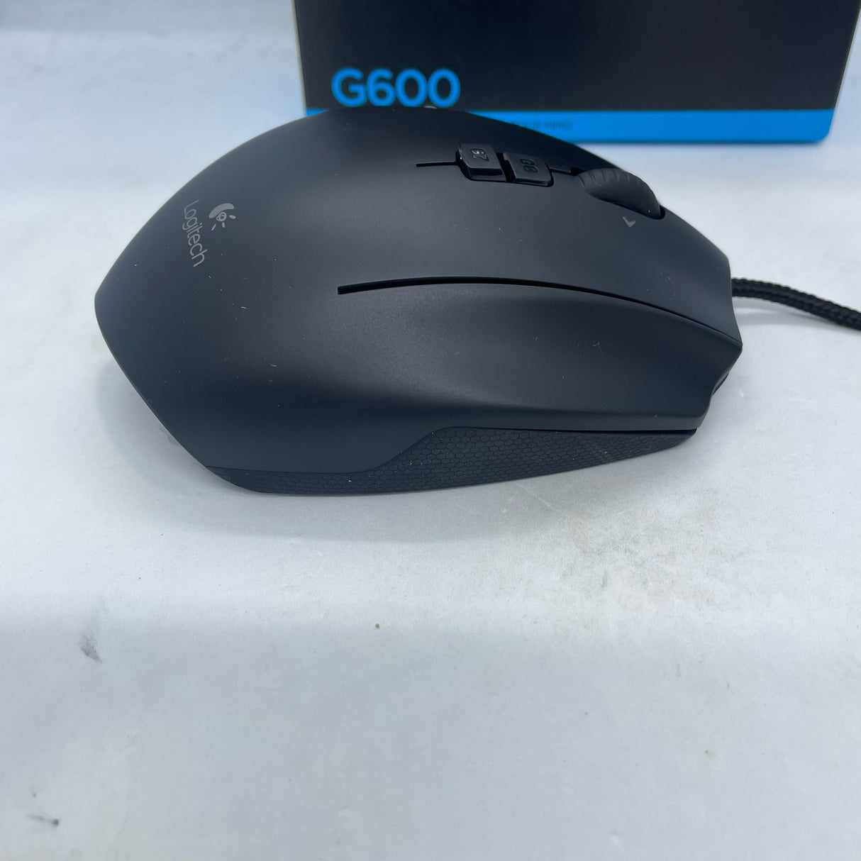Logitech G600 MMO Gaming Mouse 20 Programmable Buttons