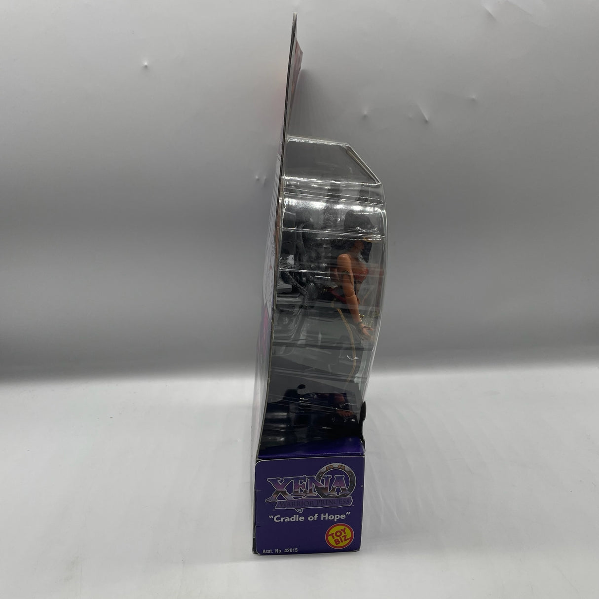 Toy Biz XENA Warrior Princess Harem Xena with Pillar of Power Action Figure