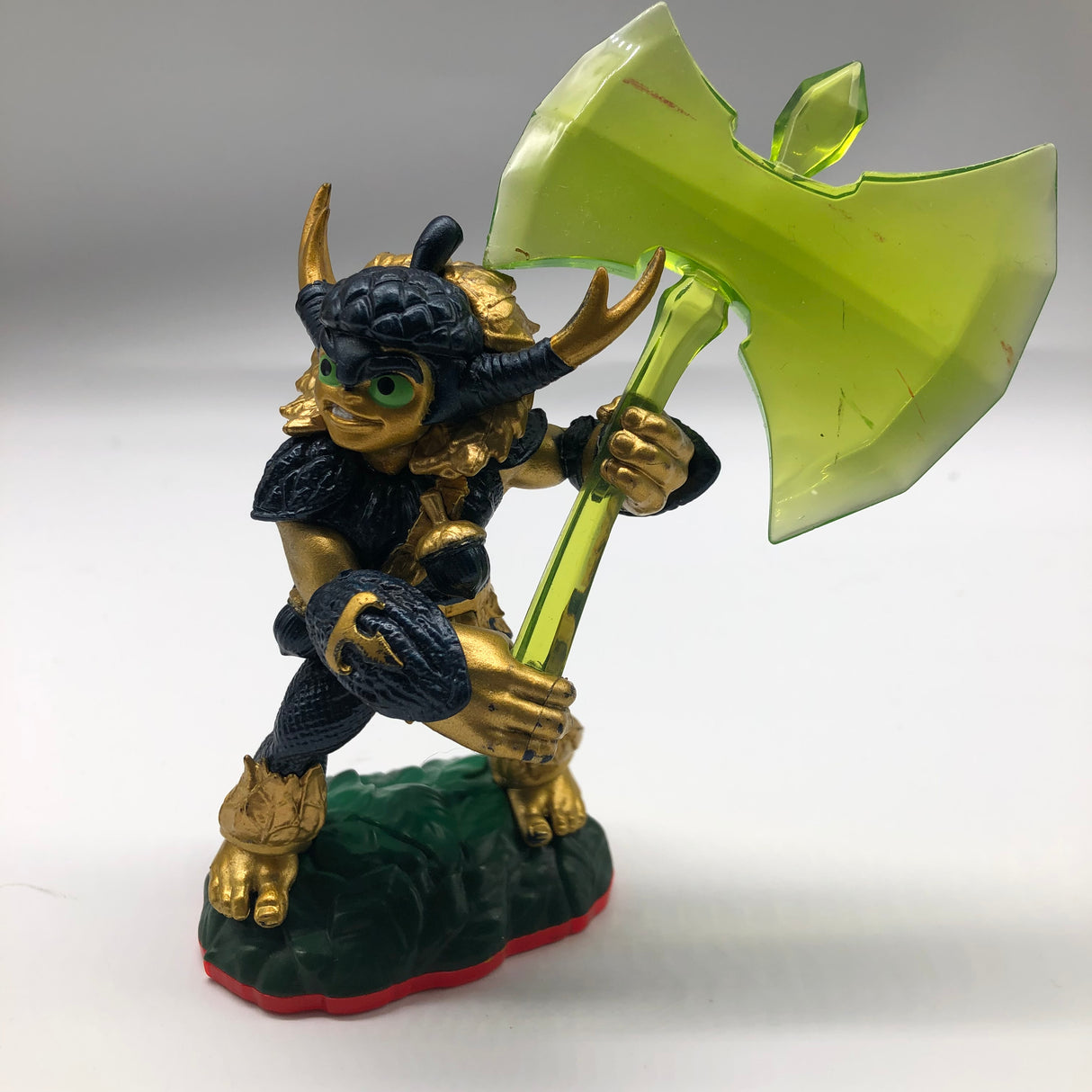 Skylanders Legendary Bushwhack Figure Trap Team Master
