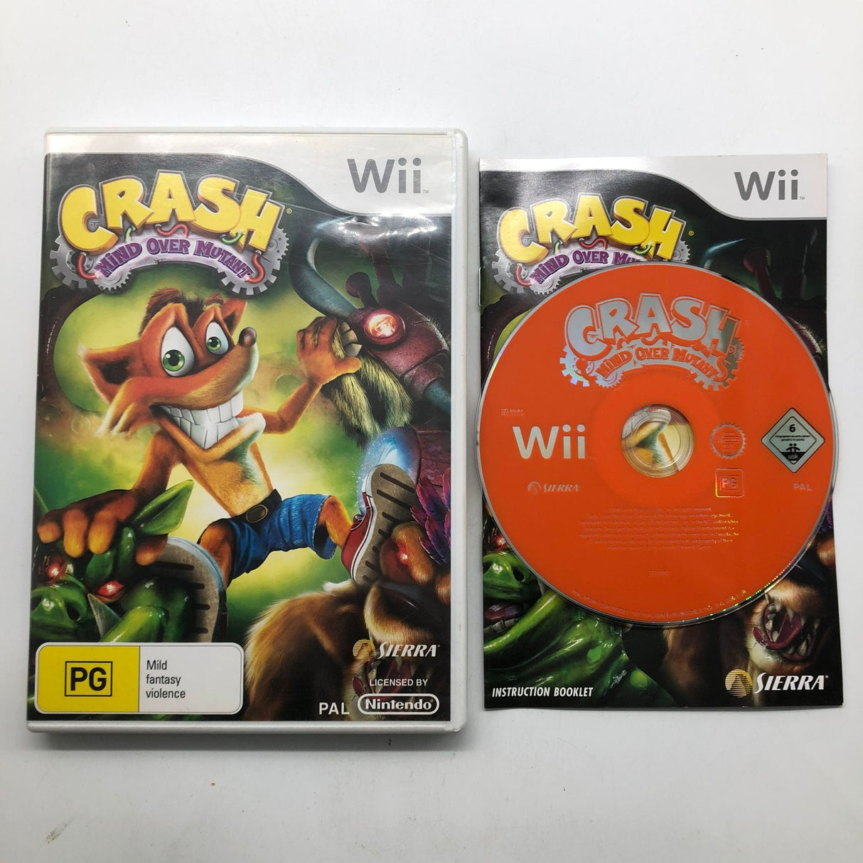 Crash Mind Over Mutant Nintendo Wii Game + Manual PAL 25AU4