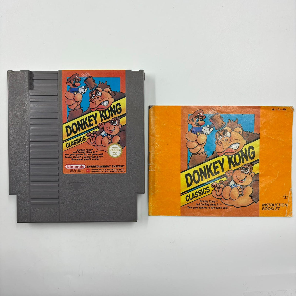 Donkey Kong Classics Nintendo Entertainment System NES Game + Manual PAL