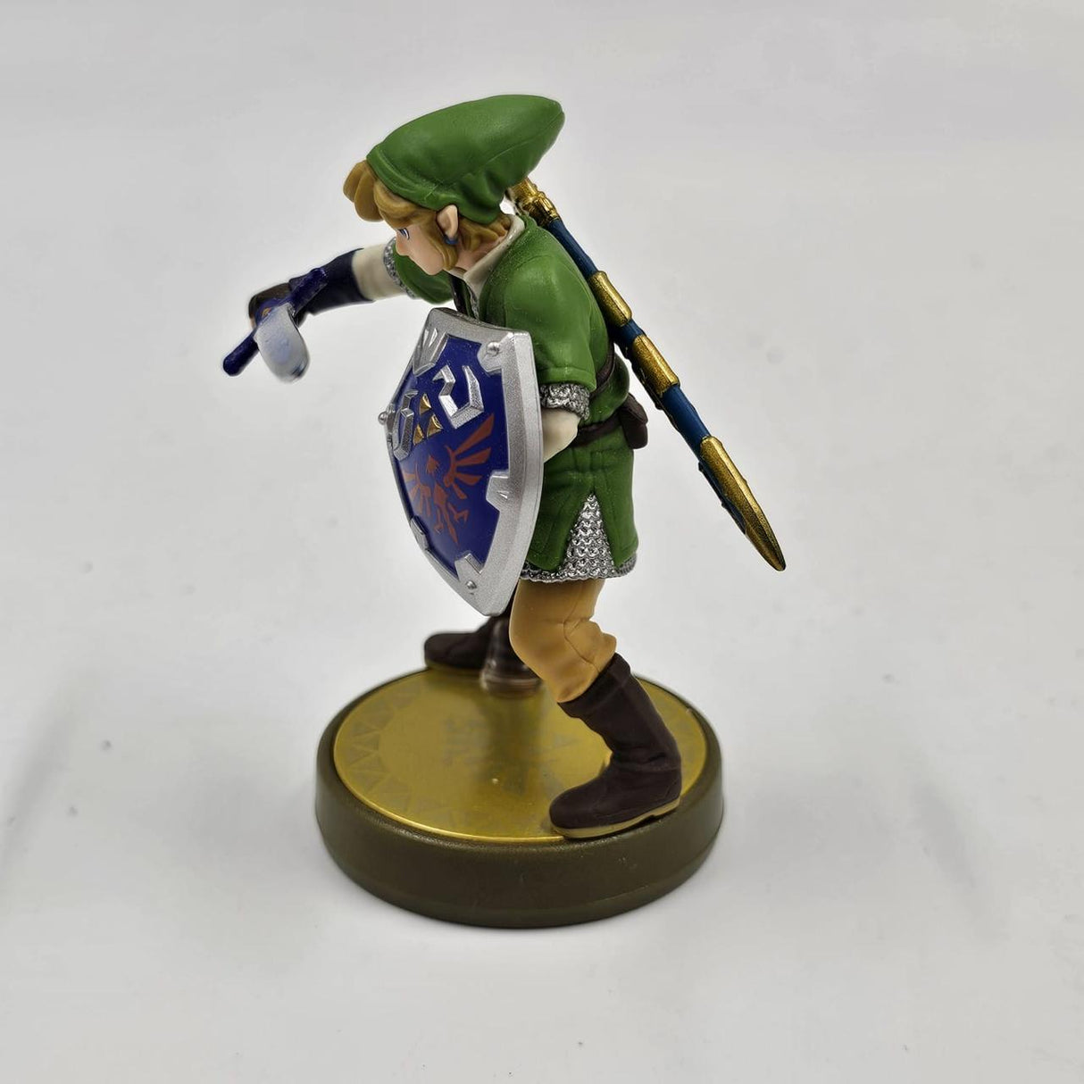 Nintendo The Legend Of Zelda Link Skyward Sword Amiibo Figure