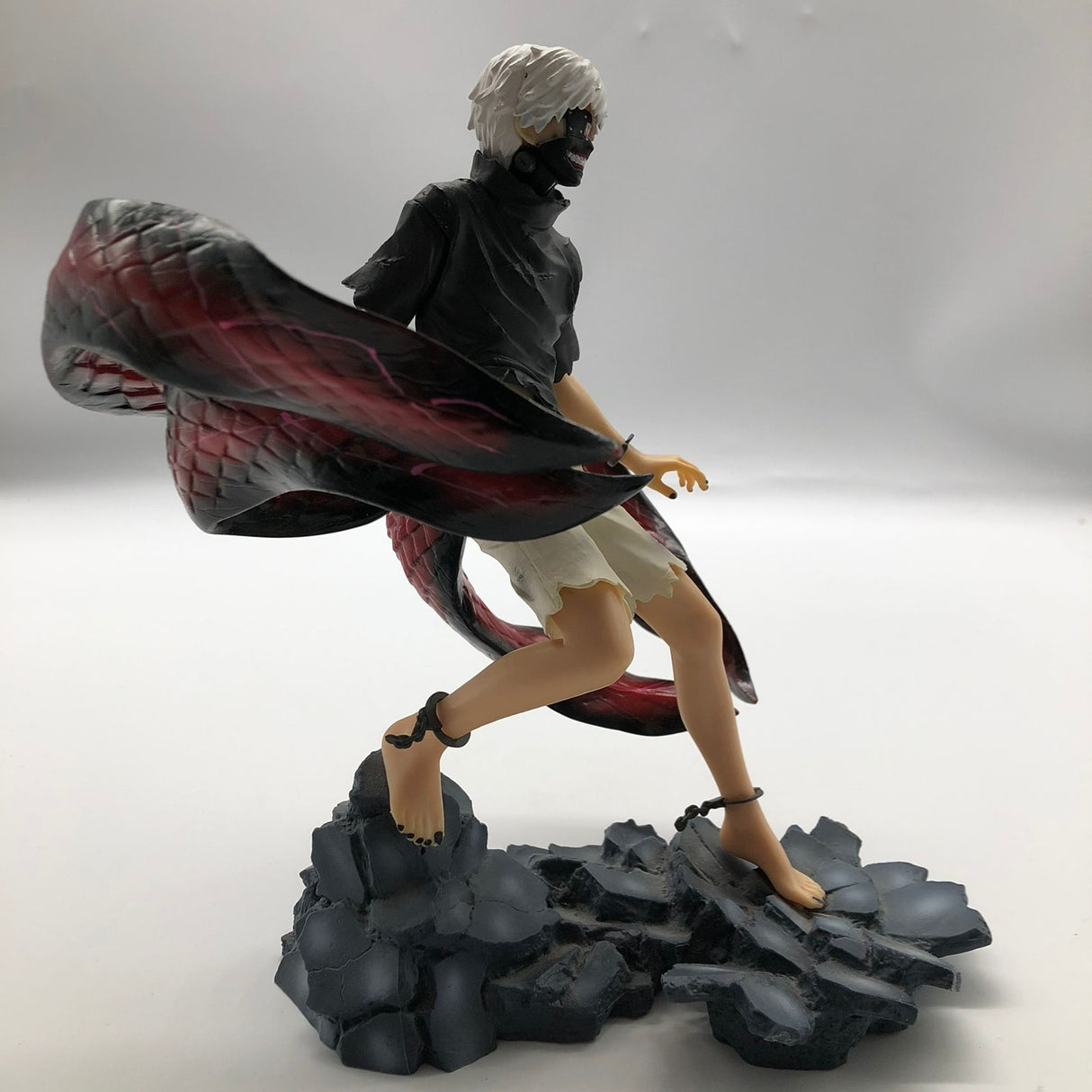 Kaneki Ken Tokyo Ghoul 21 Cm 2024 Repaint Ver. Figure