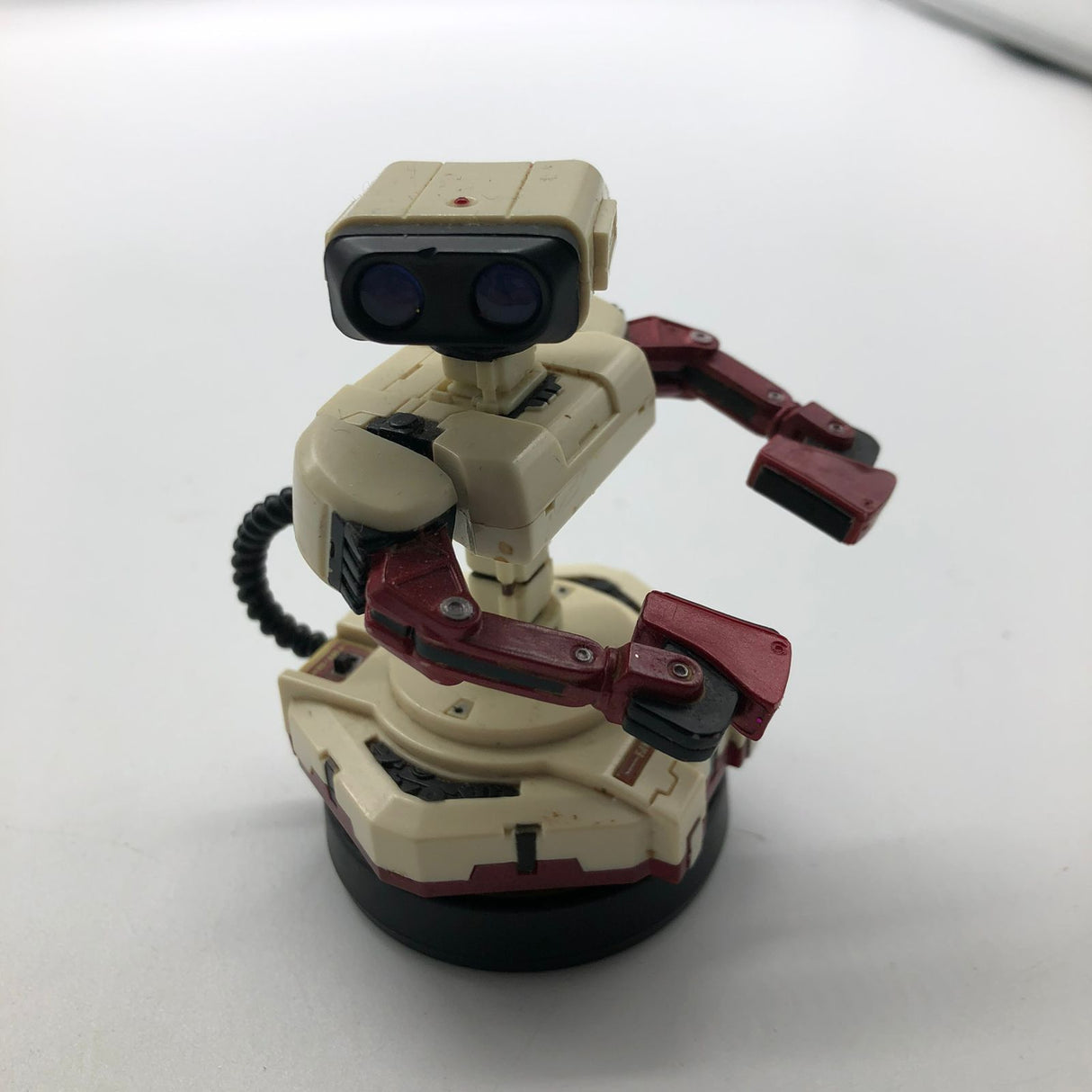 ROB the Robot Super Smash Bros Famicom Nintendo Amiibo Figure
