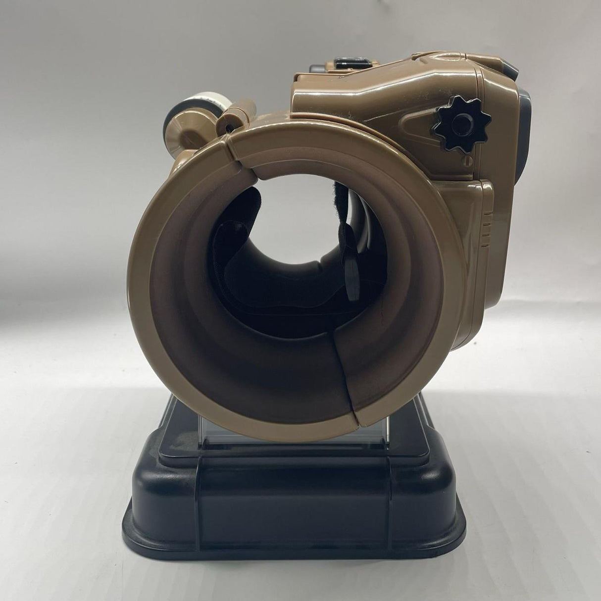 Fallout 4 Pip Boy Model 3000 Mk IV Collector's Edition