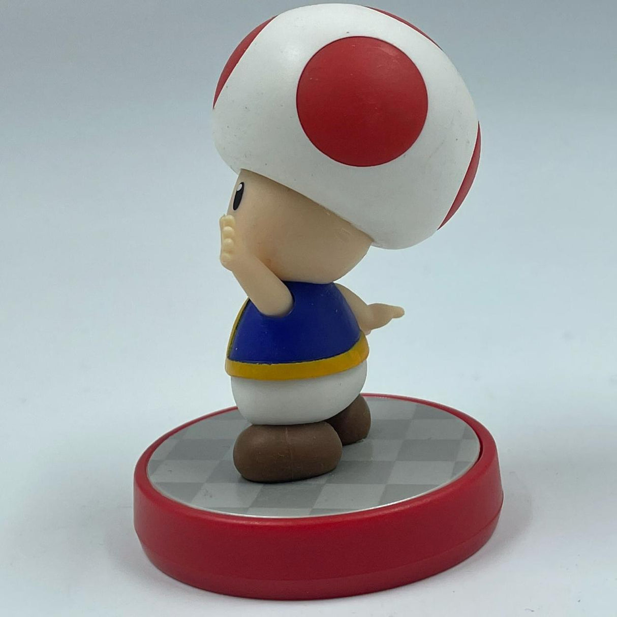 Nintendo Super Mario Toad Amiibo Figure