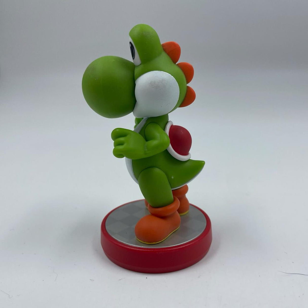 Nintendo Yoshi Amiibo Figure