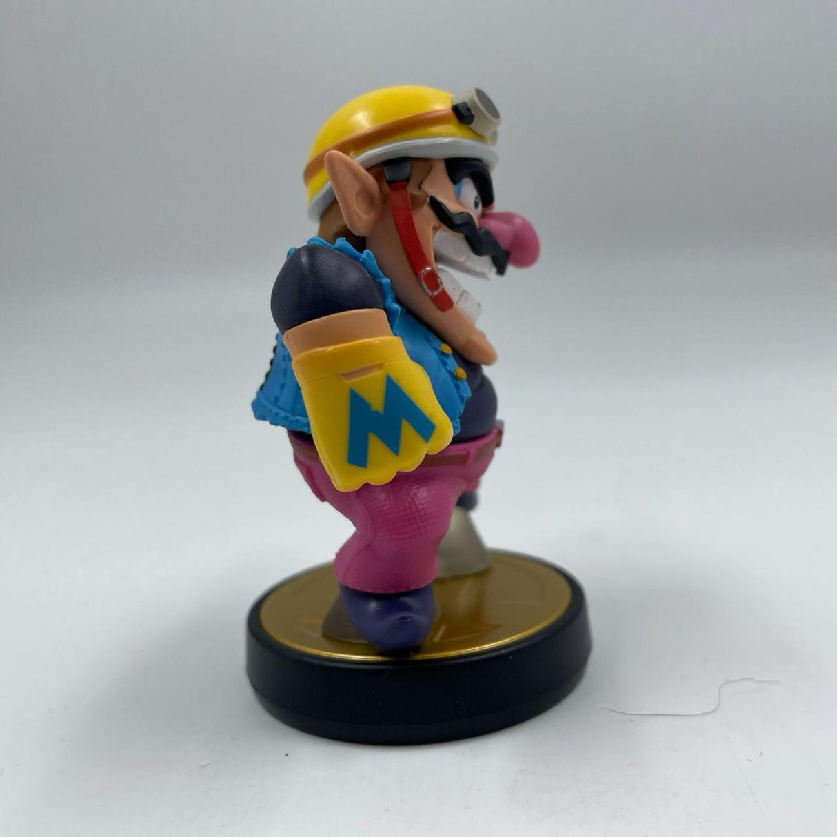 Nintendo Super Smash Bros. Wario Amiibo Figure