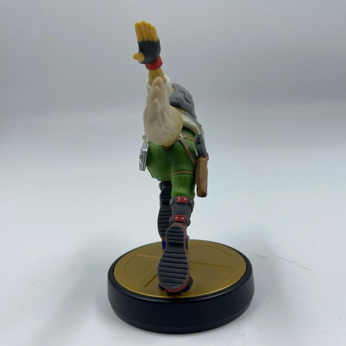 Nintendo Super Smash Bros. Fox Amiibo Figure