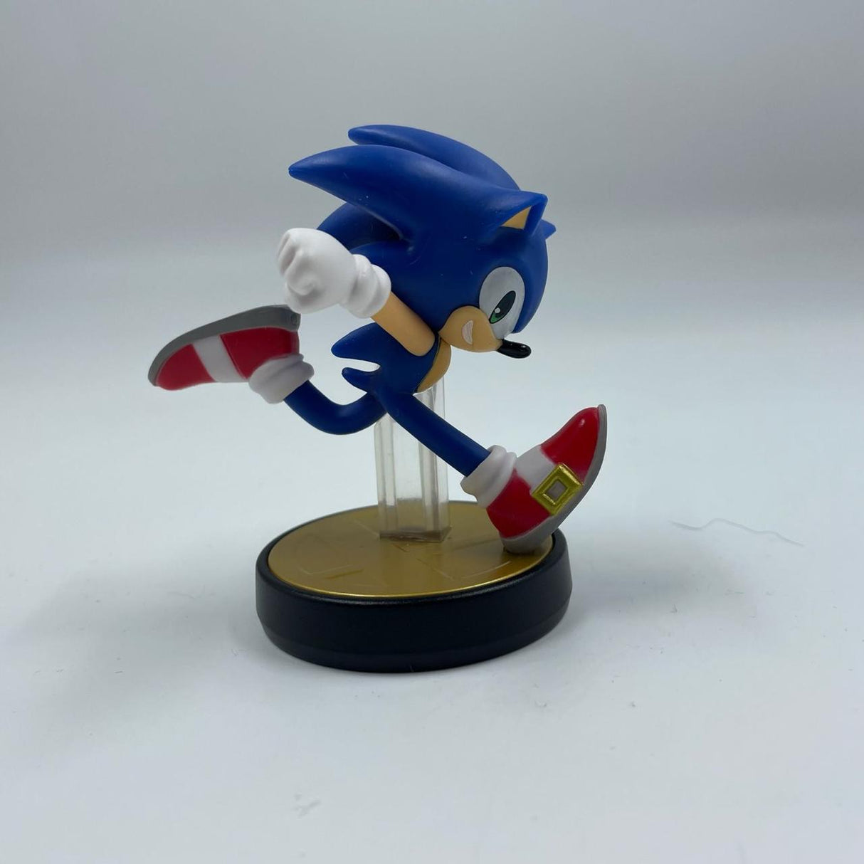 Sonic Super Smash Bros. Amiibo Figure
