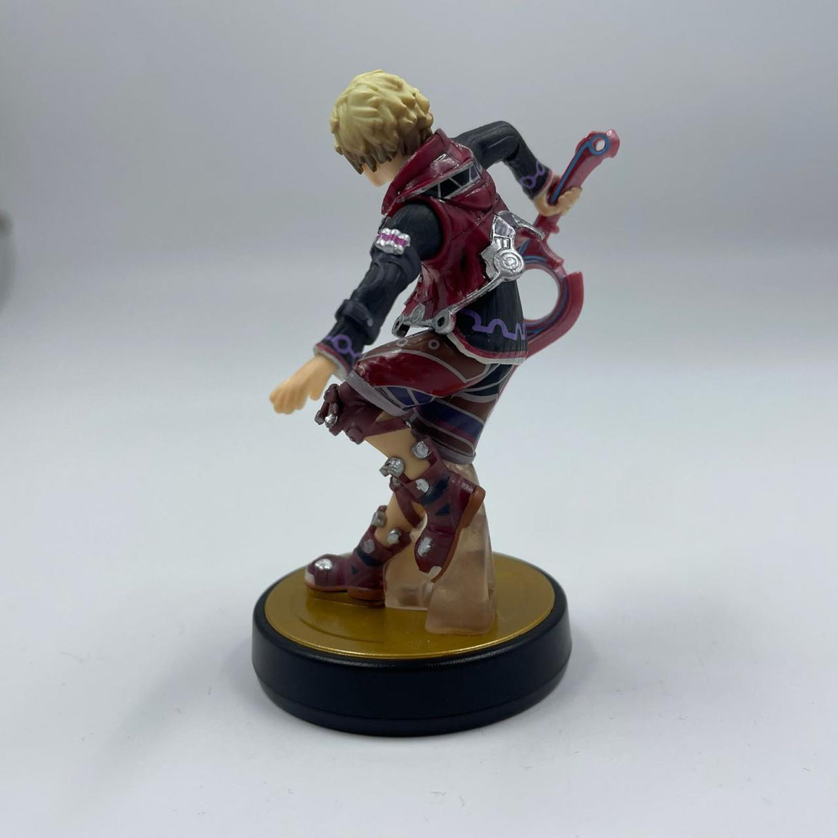 Shulk Super Smash Bros. Amiibo Figure