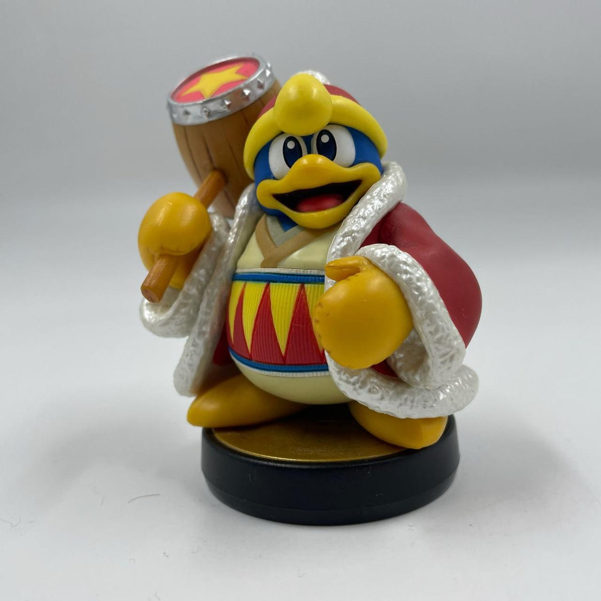 Nintendo Super Smash Bros. King Dedede Amiibo Figure