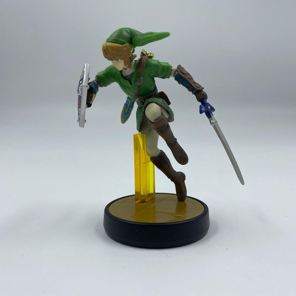 Nintendo The Legend Of Zelda Link 2014 Amiibo Super Smash Bros. Figure