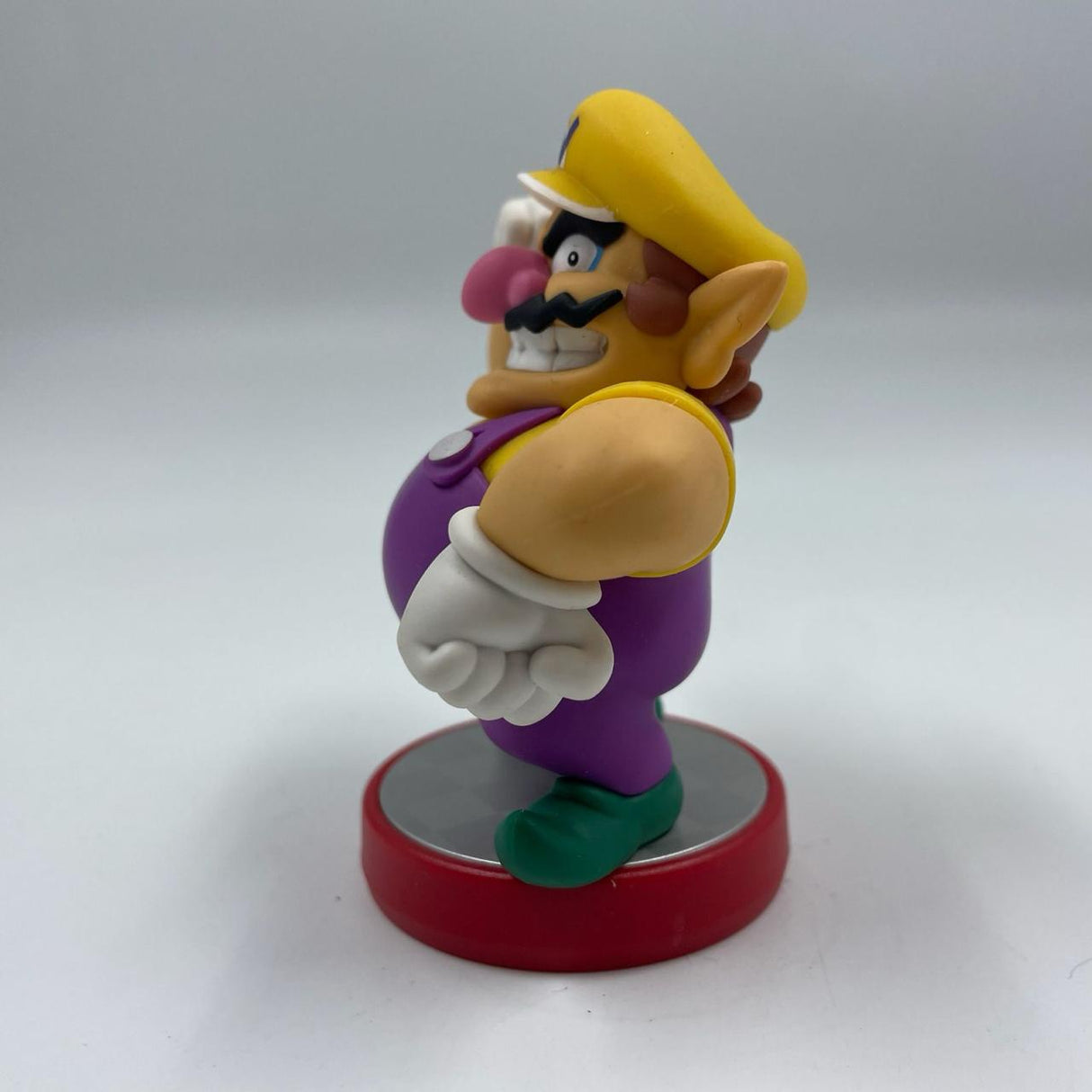 Nintendo Wario Amiibo Figure