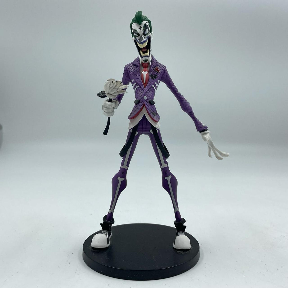 DC Artists Alley The Joker Hainanu Nooligan Figure