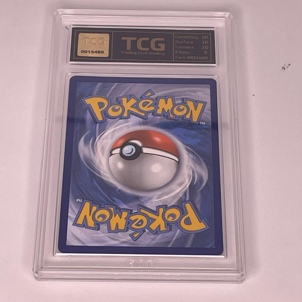 Mew Vmax Pokémon Card 114/264 Fusion Strike Graded TCG 10