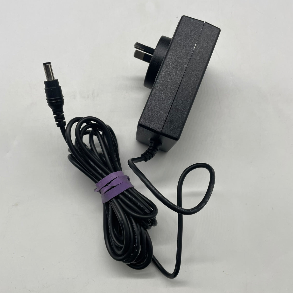 Logitech Driving Force Wireless Racing Wheel for PS3 PlayStation 3 Boxed with USB Dongle Reciever