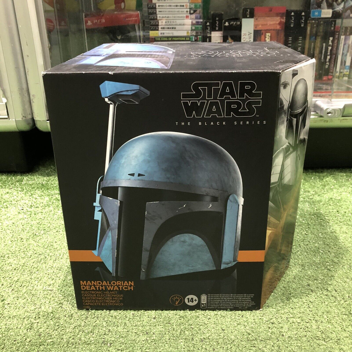 Hasbro Star Wars The Black Series Mandalorian Death Watch Helmet Boxed Brand New
