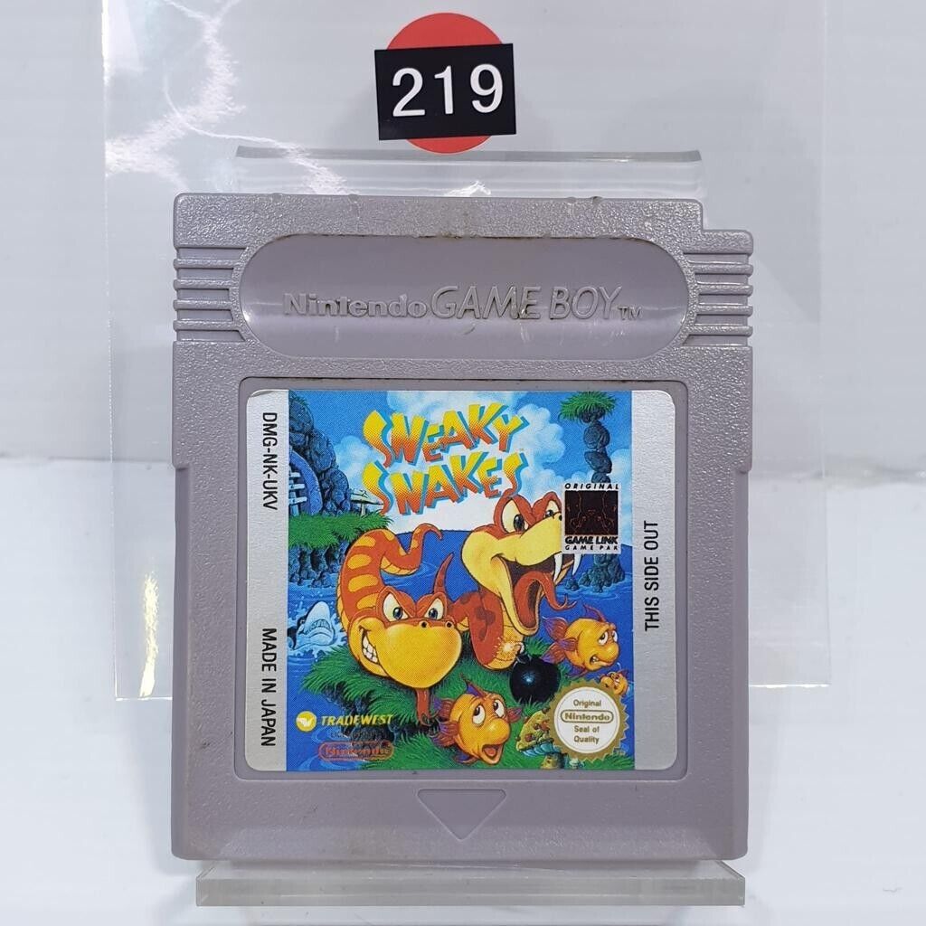 Sneaky Snakes Nintendo Gameboy Original Game