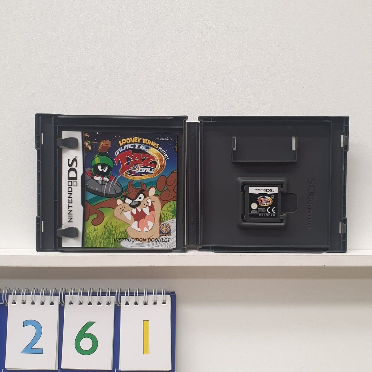 Looney Tunes Taz Ball Nintendo DS Game + Manual