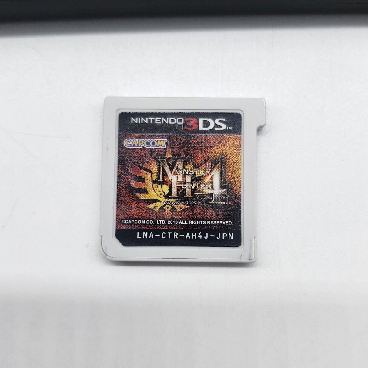 Monster Hunter 4 Nintendo 3DS Game 2013 Japanese Version