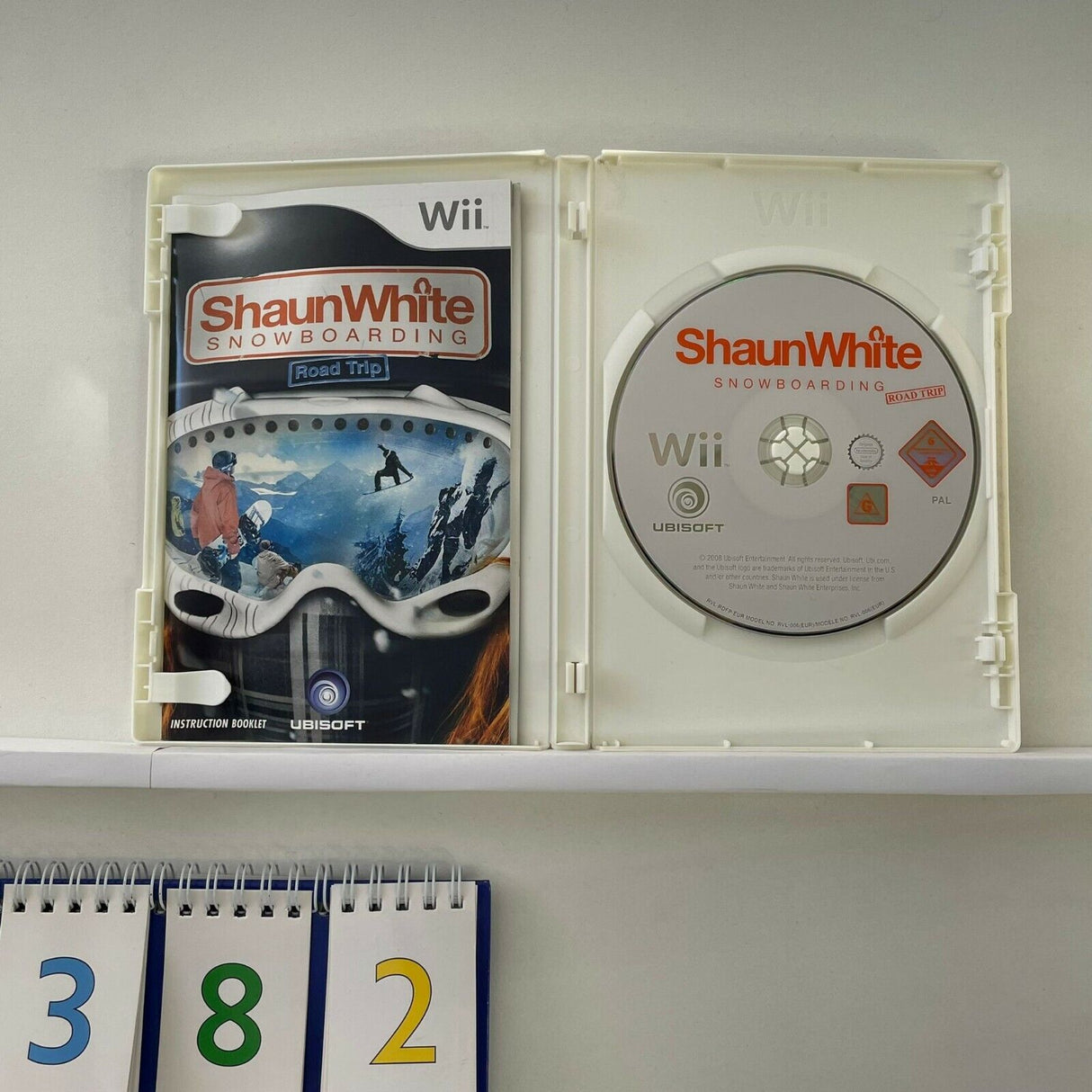 Shaun White Snowboarding Road trip Nintendo Wii Game + Manual PAL