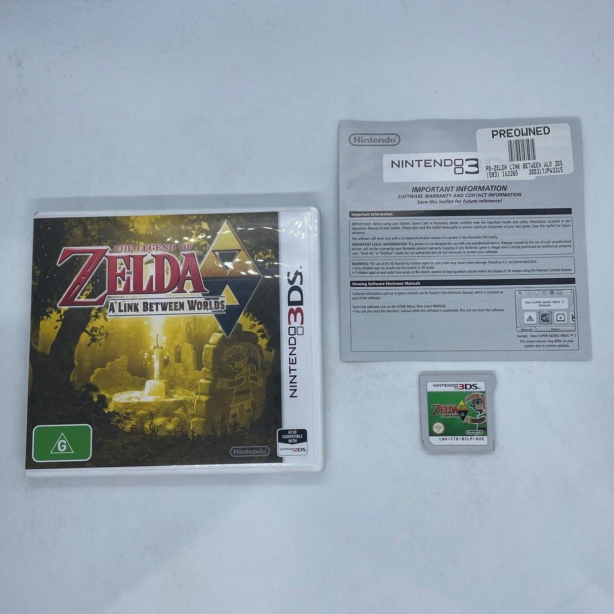 The Legend of Zelda A Link Between Worlds Nintendo 3DS Game + Manual PAL