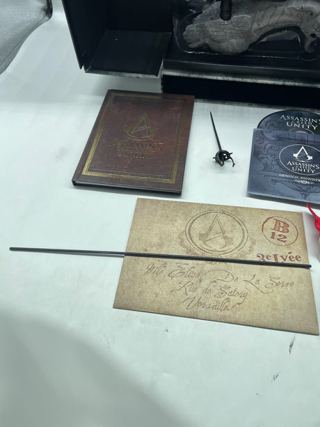 Assassins Creed Unity Notre Dame Edition Xbox One Game + Figure Boxed PAL-Trippy Trades
