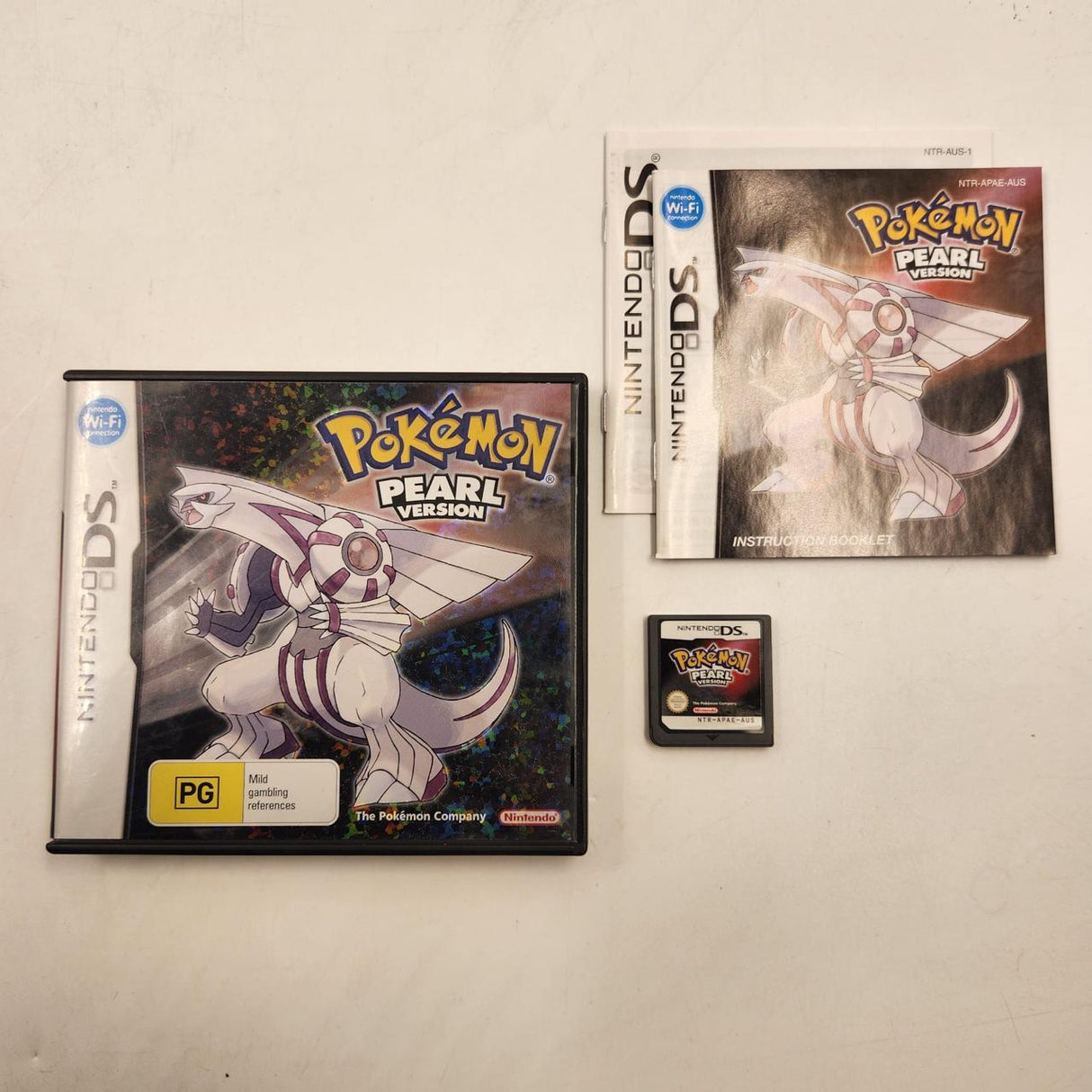 Pokémon Pearl Version Nintendo DS Game + Manual