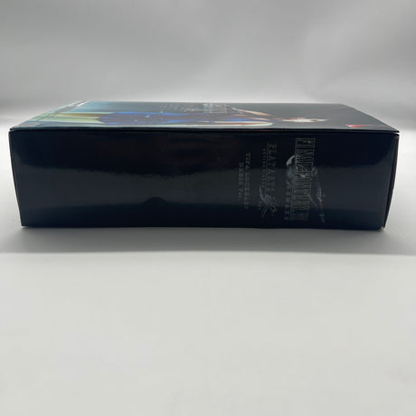 Final Fantasy VII Remake Play Arts Action Figure Tifa LockHart Dress Ver.