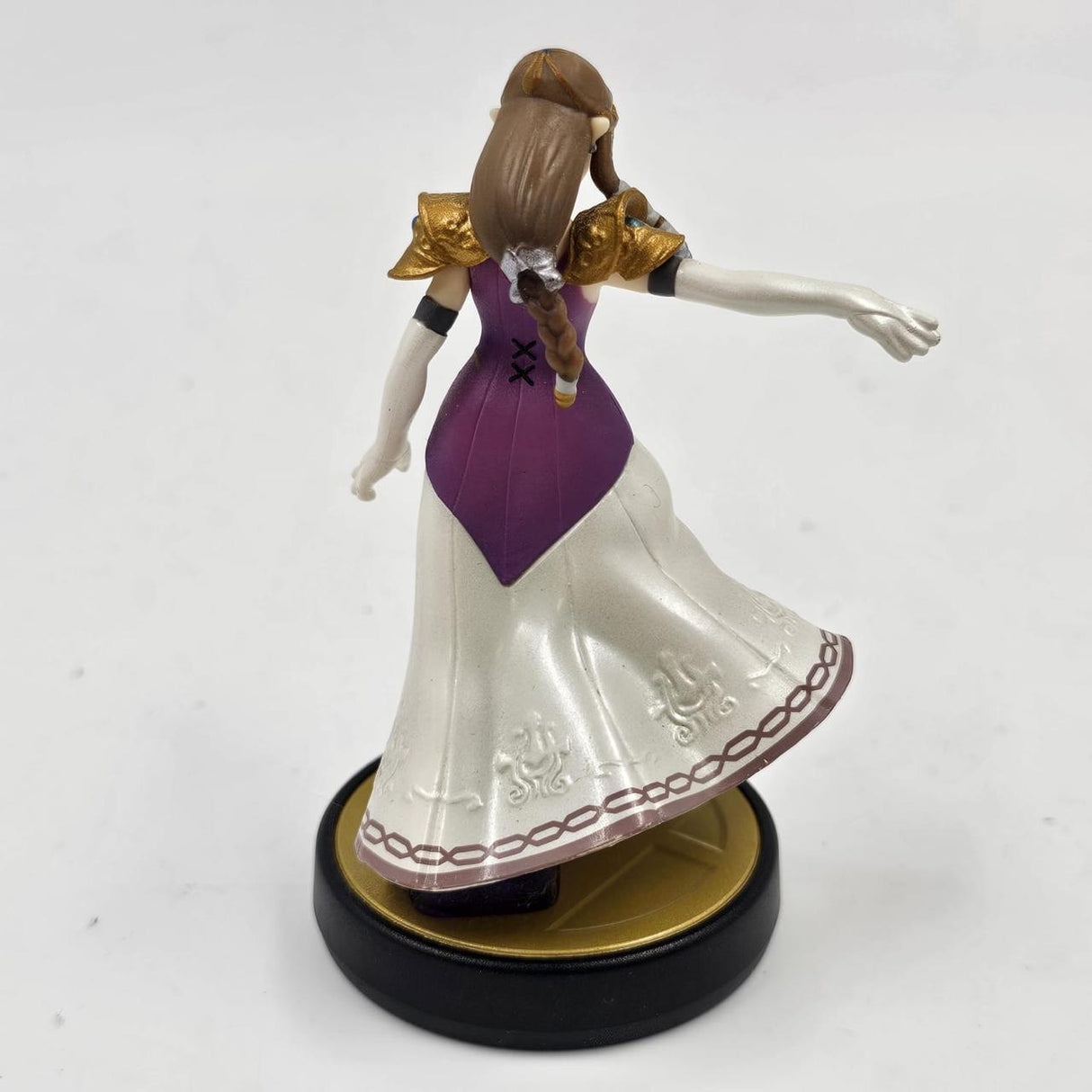 Nintendo Zelda Super Smash Bros. No.13 Amiibo Figure