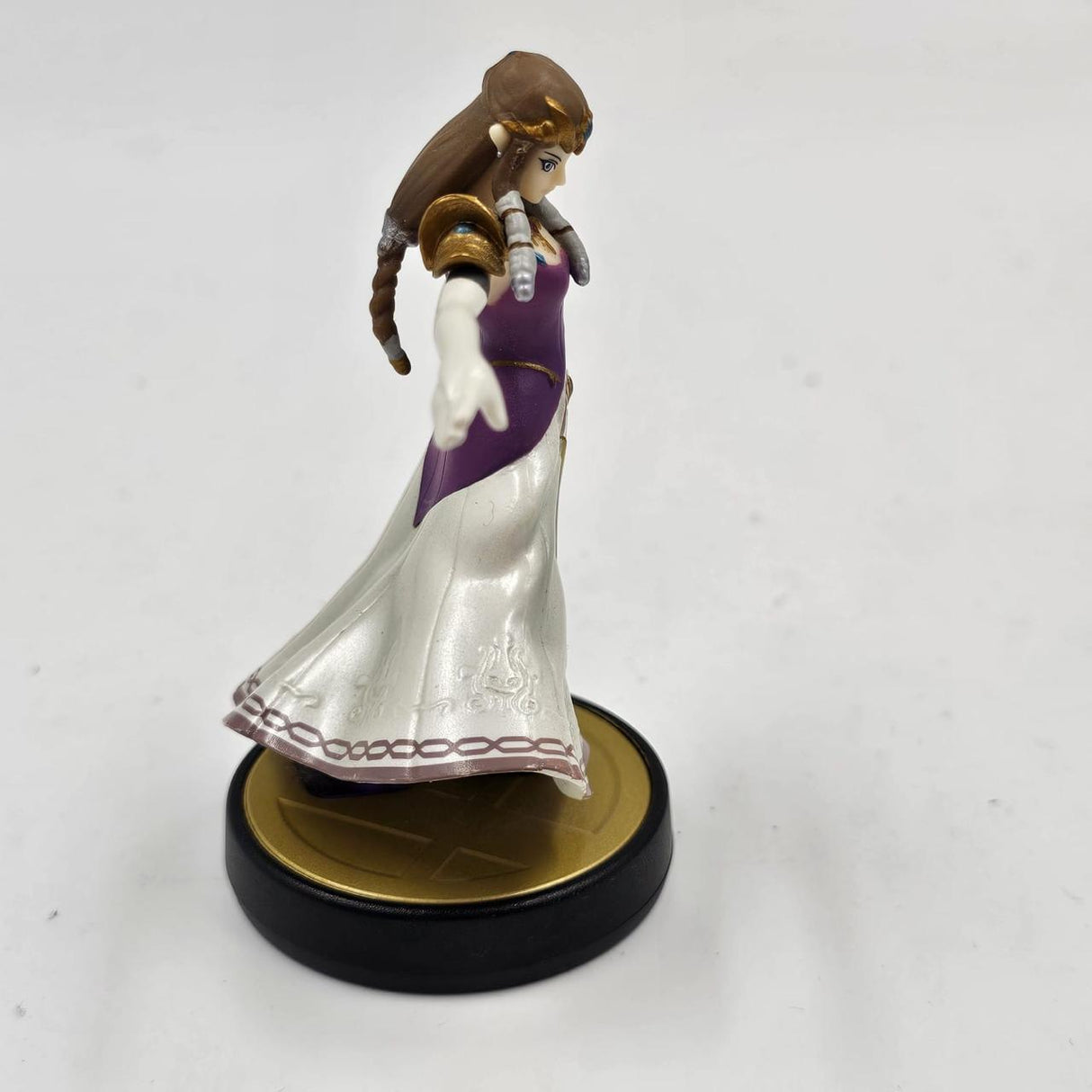 Nintendo Zelda Super Smash Bros. No.13 Amiibo Figure