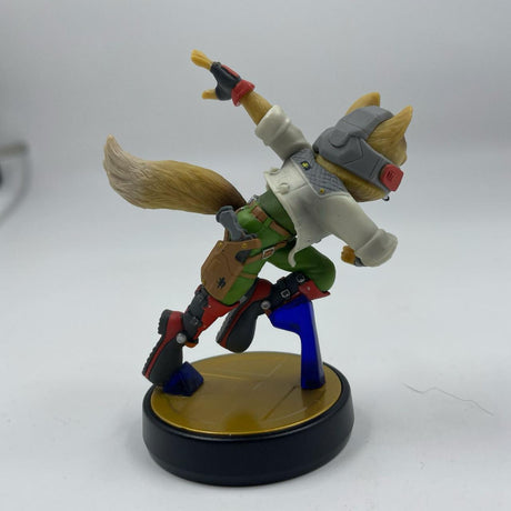 Nintendo Super Smash Bros. Fox Amiibo Figure