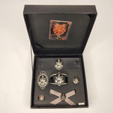 NECA The Twilight Saga New Moon Cullen Crest Prop Replica Jewelery Set