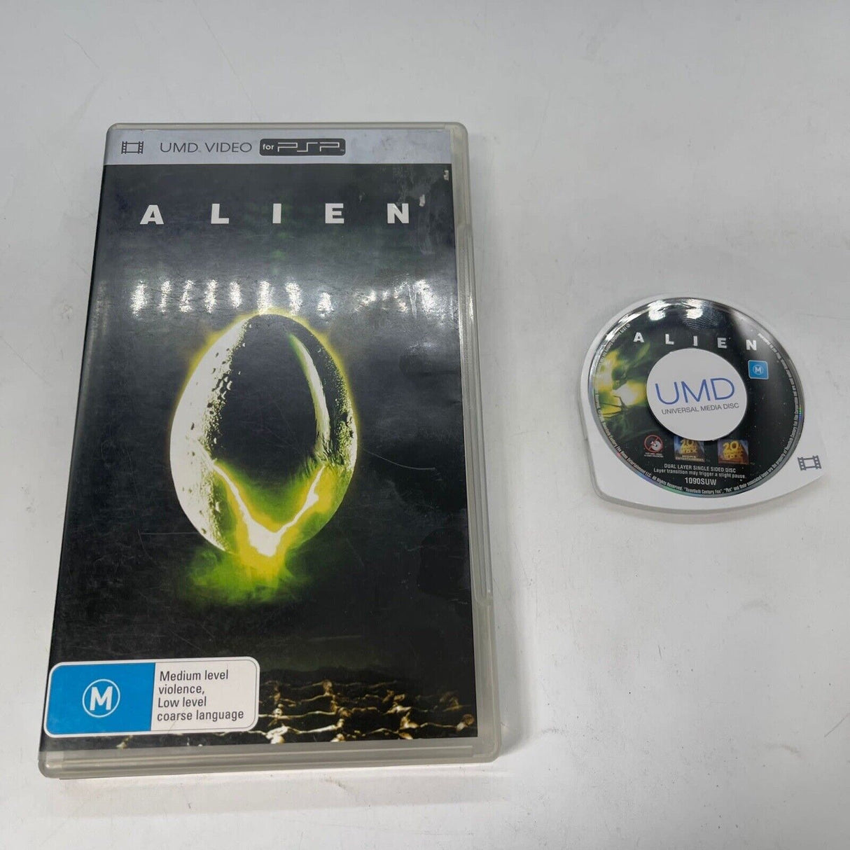 Alien PSP Playstation Portable UMD Video Movie - Trippy Trades 